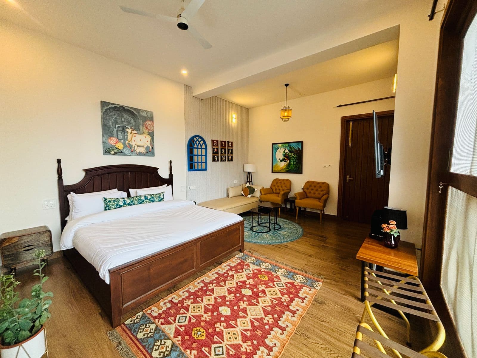 Yamuna - panoramic view room at Anant Villa